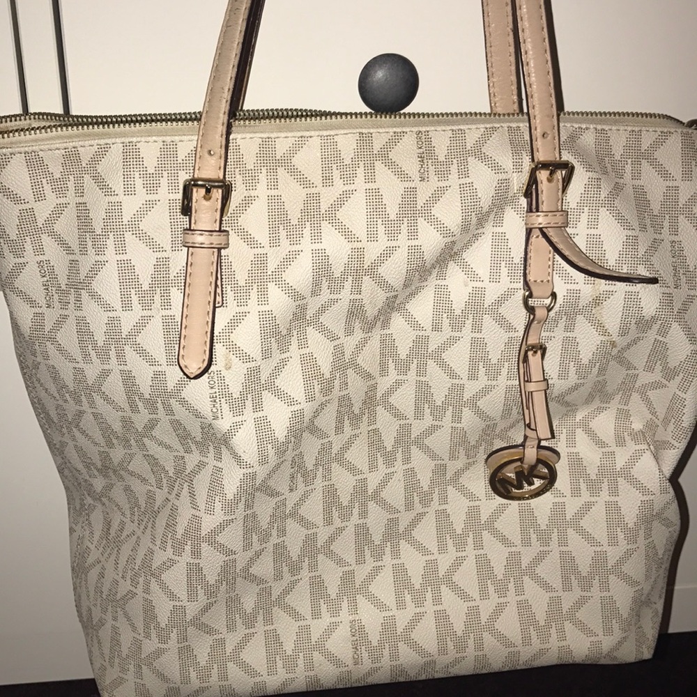 Michael kors tote